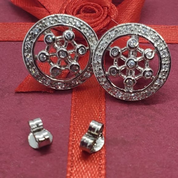 Sterling Silver 925 Rhodium Plated Round Helm Wheel CZ Stud Earrings - Picture 5 of 10